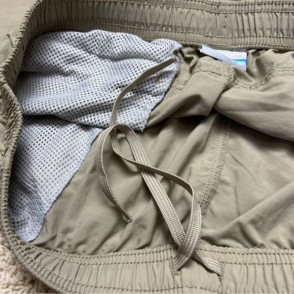 COLUMBIA Sandy River Shorts 5” High Rise Quick Dry Tusk Tan Size XL - Picture 6 of 9